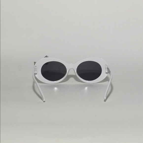 ⭐️⭐️⭐️sold⭐️⭐️⭐️ "The Dat🎀Doe1 SunKClasses" - Picture 3 of 6